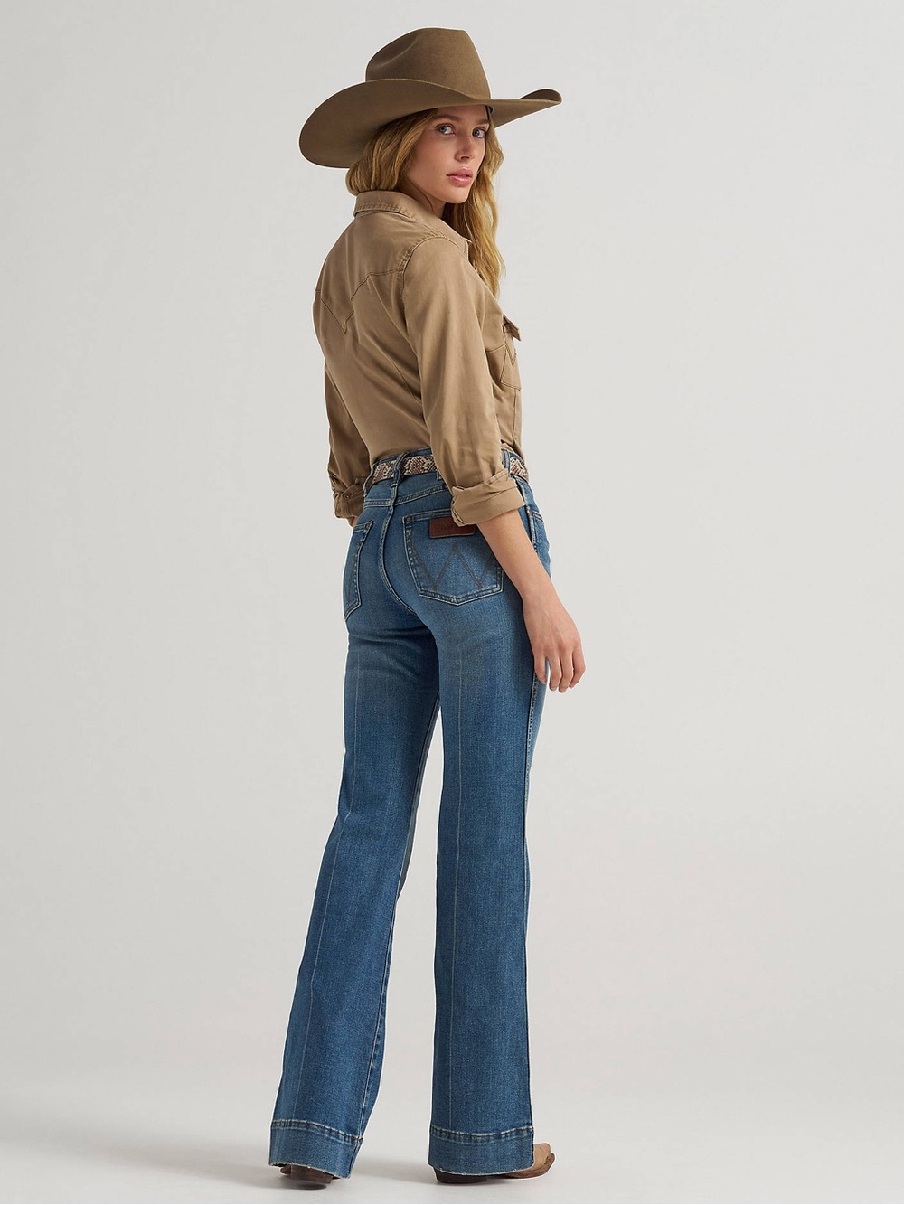 Wrangler Flare Leg Jeans Medium Wash